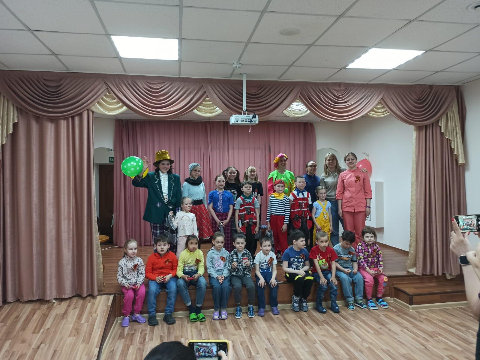 Артисты детской филармонии выступили в реабилитационном центре