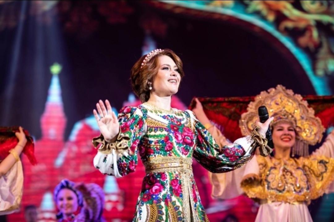 «Загадочное погружение в русскую душу»: Алёна Завьялова приглашает на свой сольный концерт