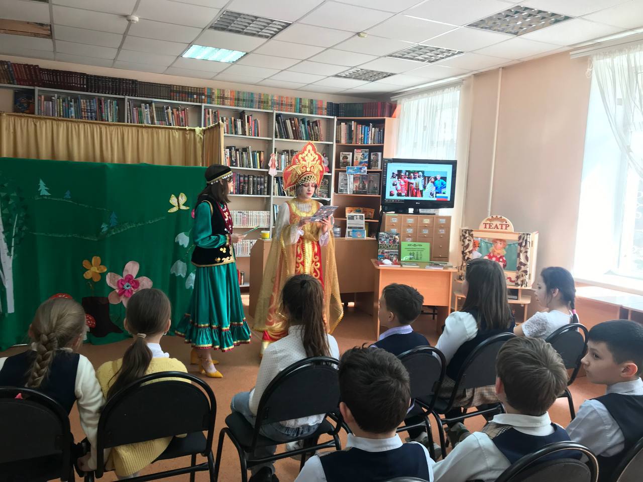 Централизованная система детских библиотек Уфы приняла участие в праздновании Дня национального костюма
